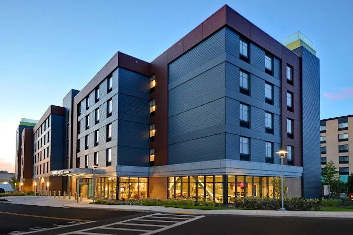 Home2 Suites by Hilton Boston South Bay 5