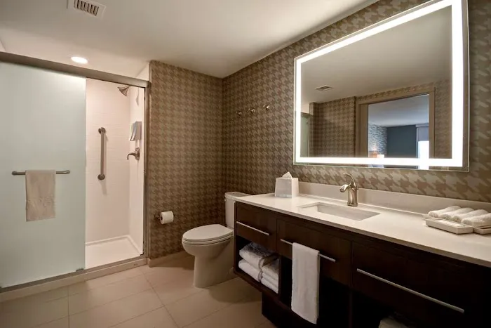 Home2 Suites by Hilton Boston South Bay 5