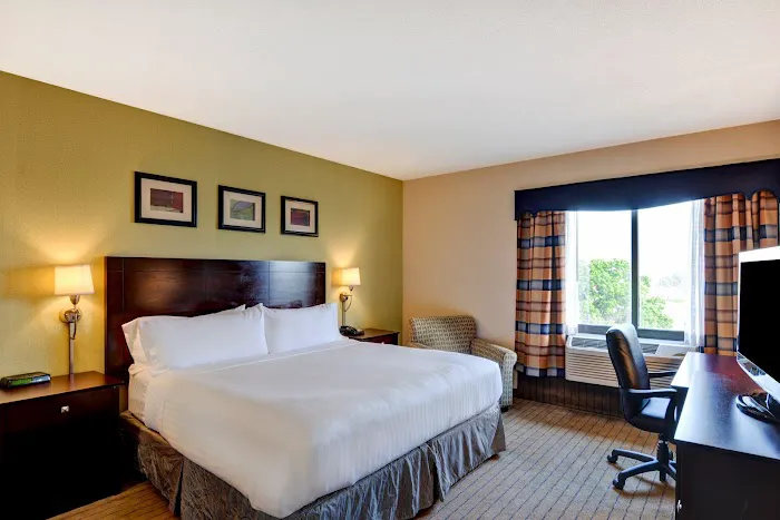 Holiday Inn Express Boston by IHG 5
