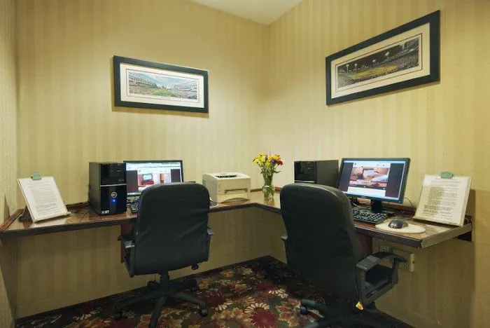 Best Western Plus Boston Hotel 5