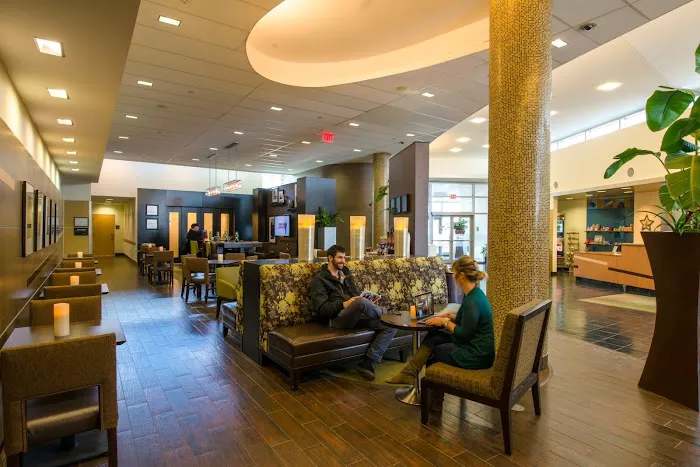 Hampton Inn & Suites Boston Crosstown Center 5