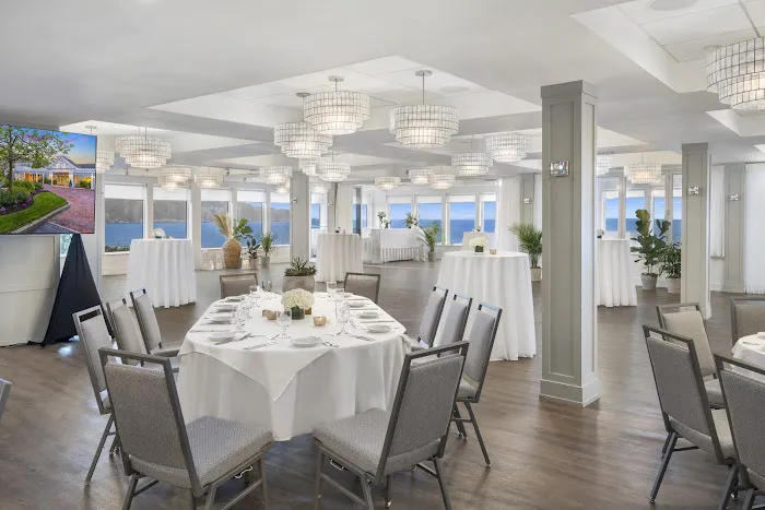 Sea Crest Beach Resort 5