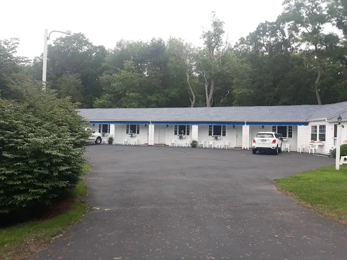 Sandy Neck Motel 5