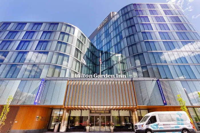 Hilton Garden Inn Boston Brookline 5