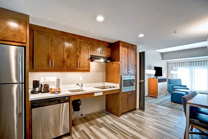 Homewood Suites by Hilton Boston Brookline-Longwood Medical 5
