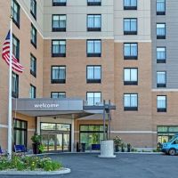 Hampton Inn and Suites Boston/Waltham ico