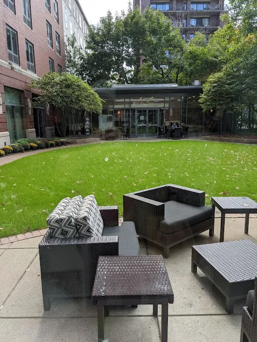 Courtyard Boston Brookline 5