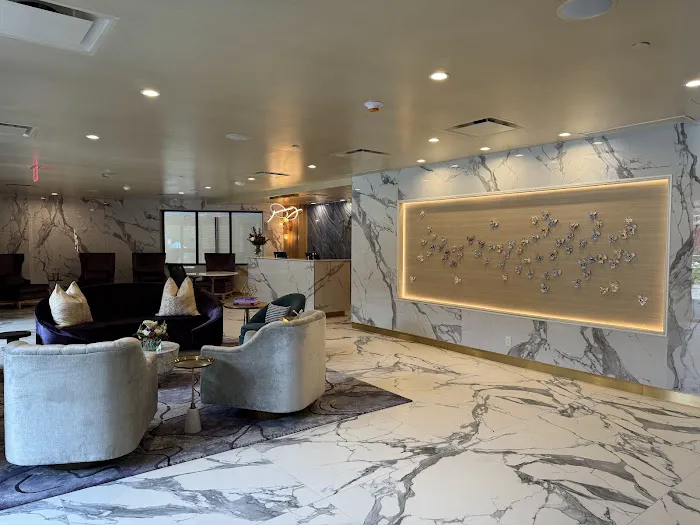 Iris Hotel Boston 5
