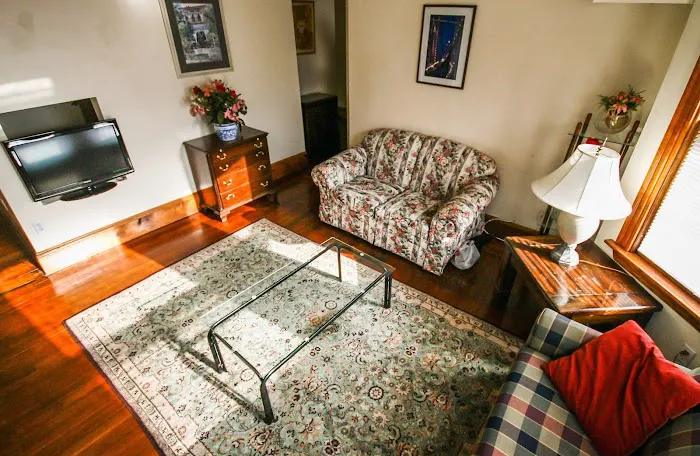 The Farrington Inn 5