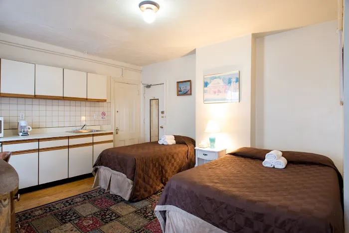 The Farrington Inn 5