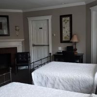 Longwood Inn ico