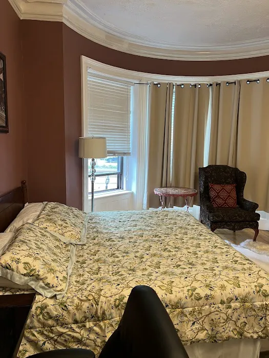 Beacon Inn 5