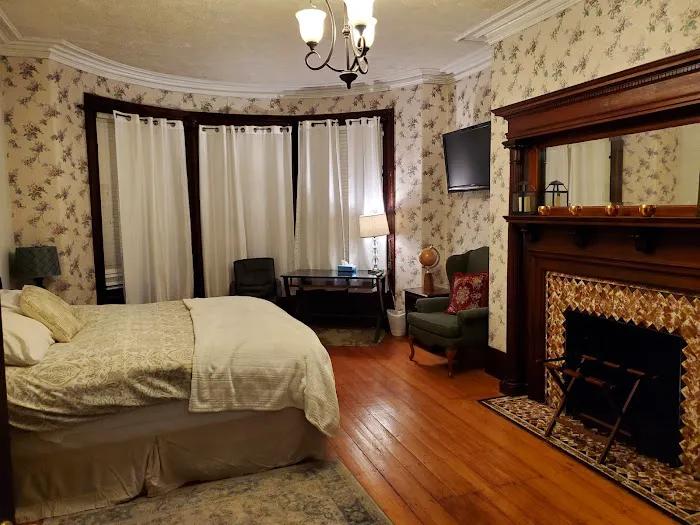 Beacon Inn 5