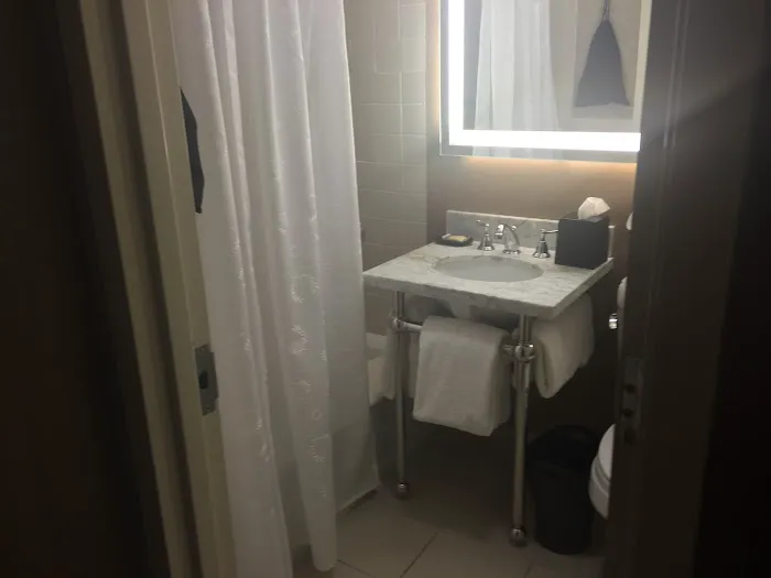 Sheraton Commander Hotel 5