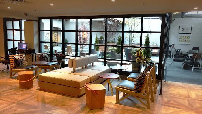 Freepoint Hotel Cambridge, Tapestry Collection by Hilton 5