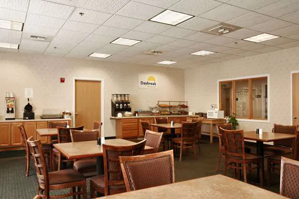 Days Hotel by Wyndham Methuen MA Conference Center 4