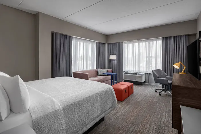 Hampton Inn Boston Woburn 4