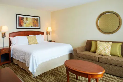 Courtyard Boston Woburn/Boston North 4