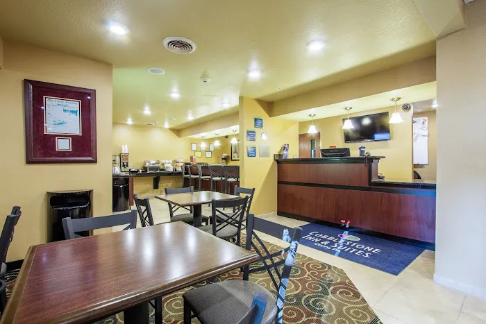 Cobblestone Inn & Suites - Corry 4