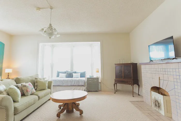 Winger Suites 4