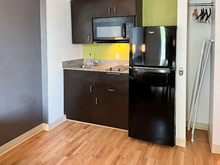 Studio 6 Suites Clarion, PA 4