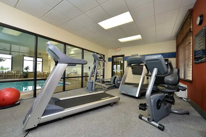 Hampton Inn Clarion 4