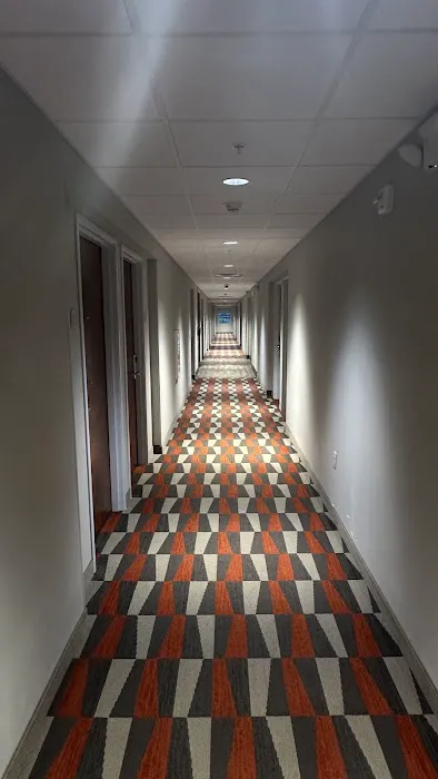 Microtel Inn & Suites by Wyndham Clarion 4