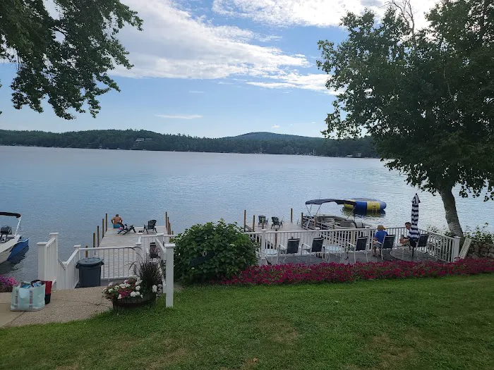 Bay Side Inn 5