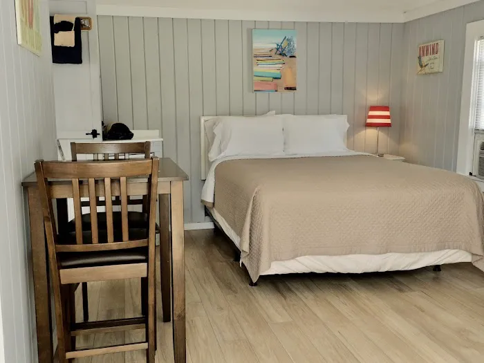 Drakes Island Resort 4
