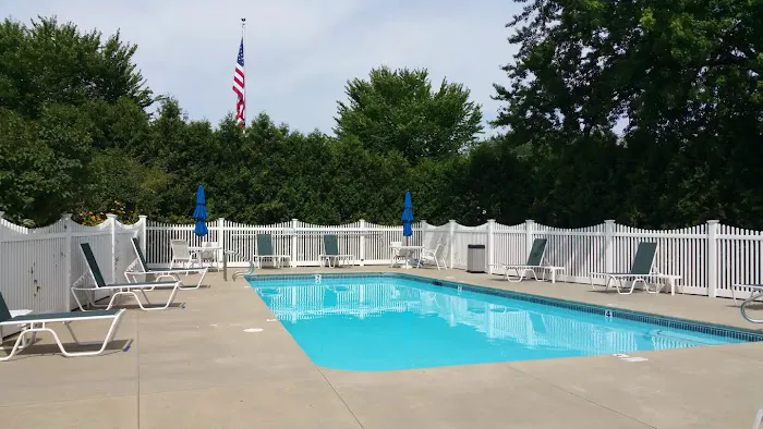 Seagull Resort and Condominiums 4