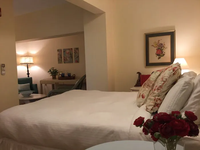 The Beach Rose Inn 4