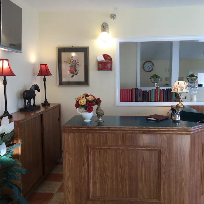 The Beach Rose Inn 4