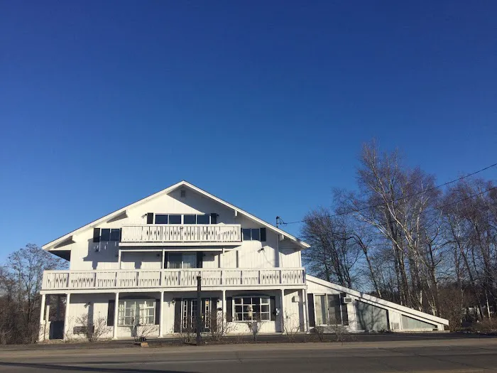 The Beach Rose Inn 4