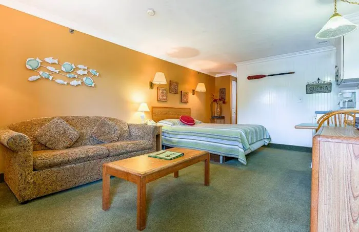 Sea Mist Resort Motel 4