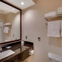 Best Western Plus The Inn at Hampton ico