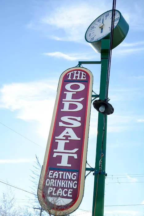Lamies Inn and The Old Salt Restaurant 5