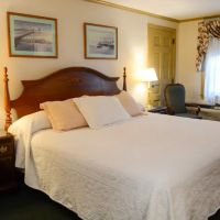 Lamies Inn and The Old Salt Restaurant ico