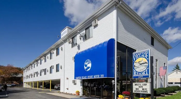 Hampton Village Inn 5