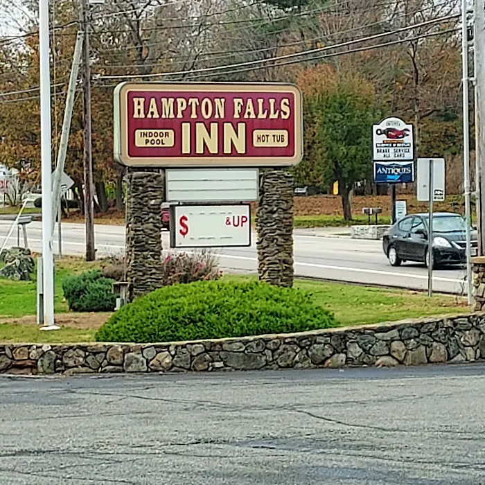 Hampton Falls Inn 4