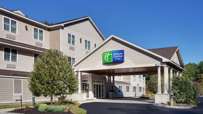 Holiday Inn Express & Suites Hampton South-Seabrook by IHG 4