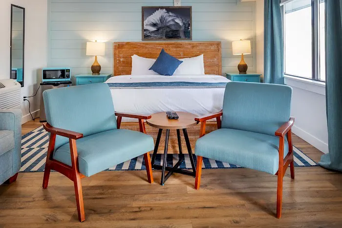 Surf House 5