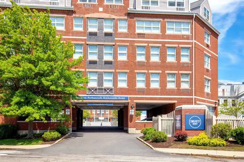 Sheraton Portsmouth Harborside Hotel 4