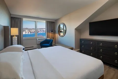 Sheraton Portsmouth Harborside Hotel 4