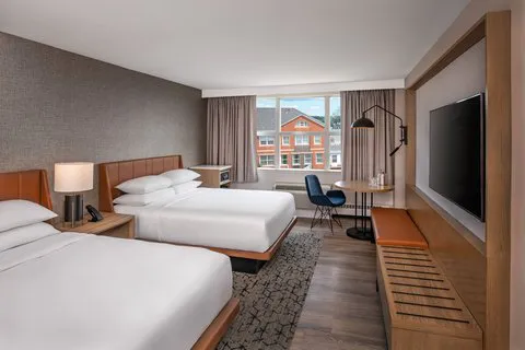 Sheraton Portsmouth Harborside Hotel 4
