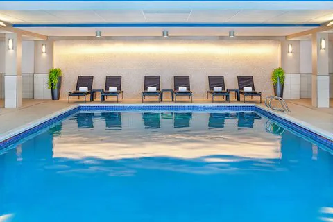 Sheraton Portsmouth Harborside Hotel 4