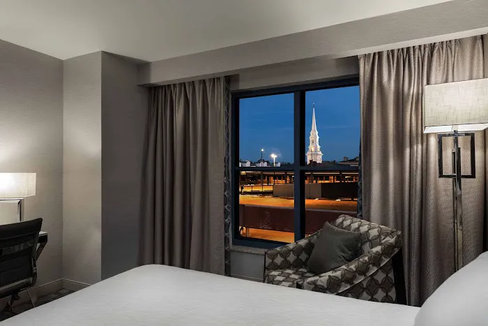 Hilton Garden Inn Portsmouth Downtown 4