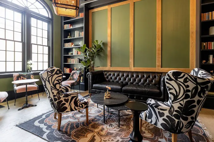 Hotel Thaxter 4