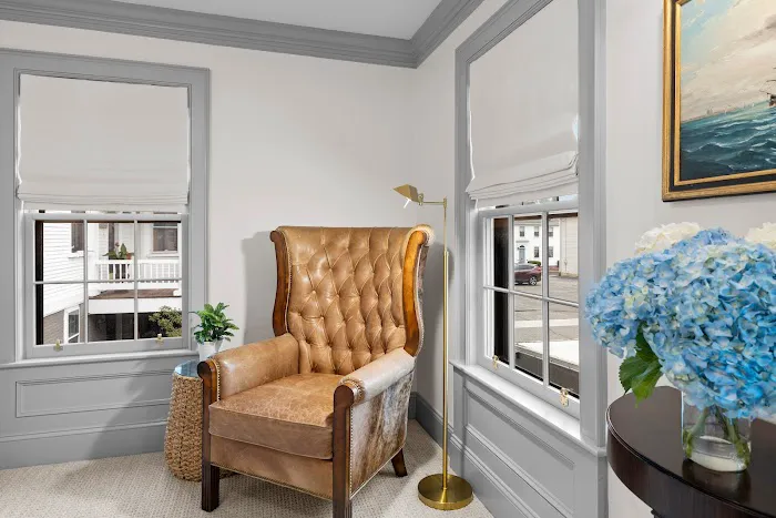 The Davenport Inn 4