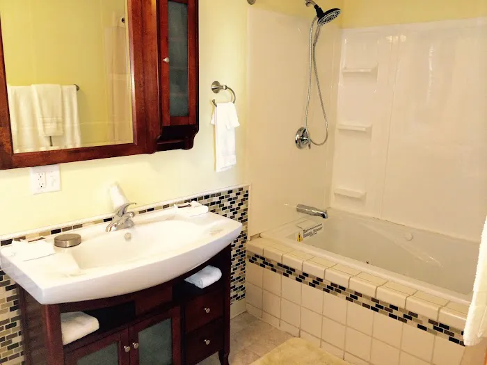Moulton Hotel 5