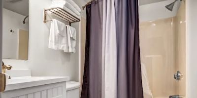 Kittery Inn and Suites